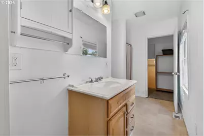 19100 SW Blanton St, Beaverton, OR 97078 - Photo 29