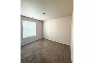 185 SE Lebleu Ln, Winston, OR 97496 - Photo 11