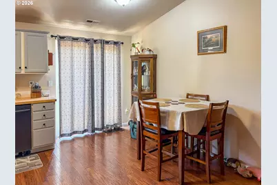 185 SE Lebleu Ln, Winston, OR 97496 - Photo 5