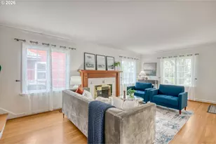 4315 NE Laurelhurst Pl, Portland, OR 97213 - Photo 5