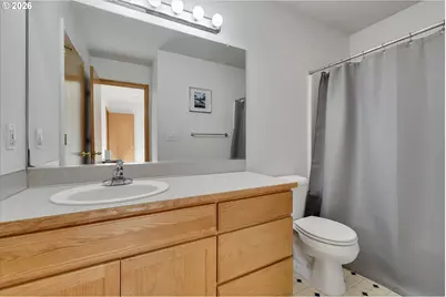 10907 SE Henderson Dr, Portland, OR 97266 - Photo 31
