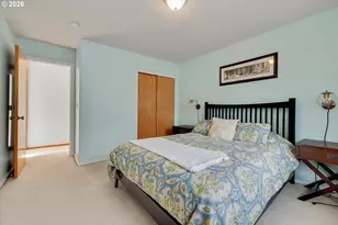 10907 SE Henderson Dr, Portland, OR 97266 - Photo 29