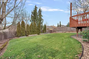 10907 SE Henderson Dr, Portland, OR 97266 - Photo 39