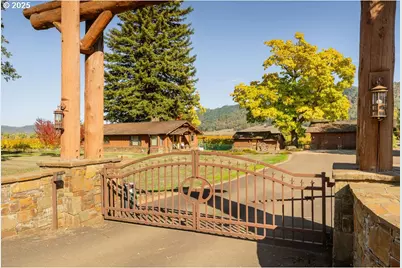 8690 Lookingglass Rd, Roseburg, OR 97471 - Photo 1