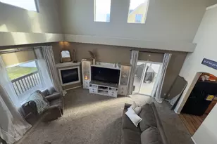 135 SW Quincetree Ct, Roseburg, OR 97471 - Photo 13