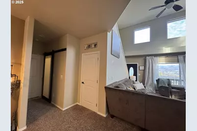 135 SW Quincetree Ct, Roseburg, OR 97471 - Photo 11