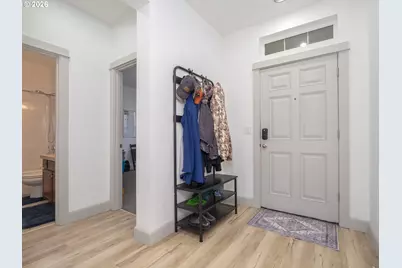 14756 SW Mulberry Dr, Portland, OR 97224 - Photo 5