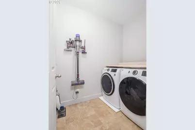 14756 SW Mulberry Dr, Portland, OR 97224 - Photo 9