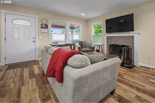 6180 NE Vera St, Portland, OR 97213 - Photo 5