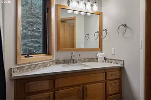 17926 Playoff Ln, Sunriver, OR 97707 - Photo 19