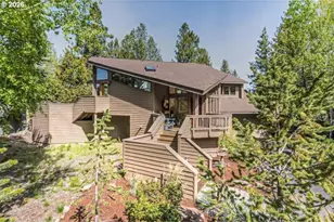 17926 Playoff Ln, Sunriver, OR 97707 - Photo 1