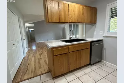 1202 E Second Ave, Sutherlin, OR 97479 - Photo 13