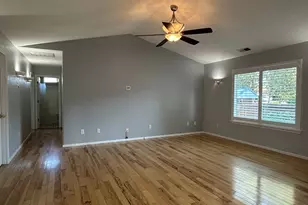 1202 E 2nd Ave, Sutherlin, OR 97479 - Photo 5