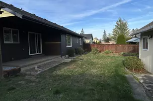 1202 E 2nd Ave, Sutherlin, OR 97479 - Photo 31