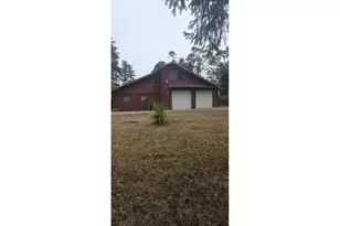 376 10th Ave, Coos Bay, OR 97420 - Photo 3