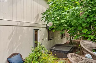 7289 Glacier Dr, Springfield, OR 97477 - Photo 33