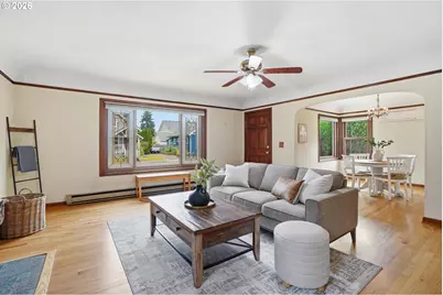 1910 Harney St, Vancouver, WA 98660 - Photo 7