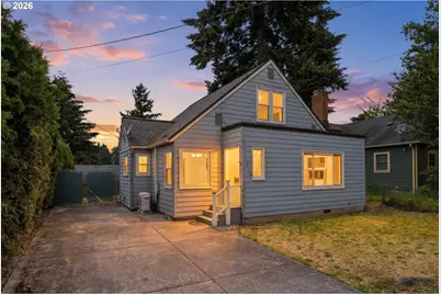 1910 Harney St, Vancouver, WA 98660 - Photo 1