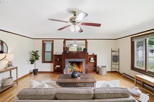 1910 Harney St, Vancouver, WA 98660 - Photo 5