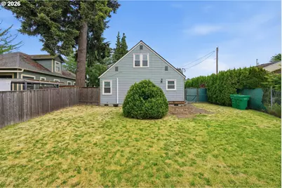 1910 Harney St, Vancouver, WA 98660 - Photo 31