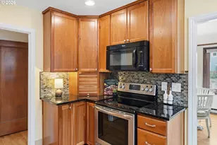 1910 Harney St, Vancouver, WA 98660 - Photo 17