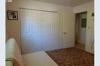 2645 N 16th Ct, Coos Bay, OR 97420 - Photo 19