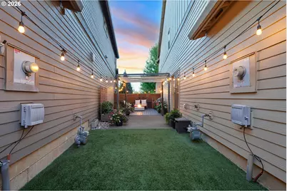 28461 SW Coffee Lake Dr, Wilsonville, OR 97070 - Photo 37
