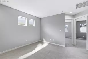 28461 SW Coffee Lake Dr, Wilsonville, OR 97070 - Photo 17