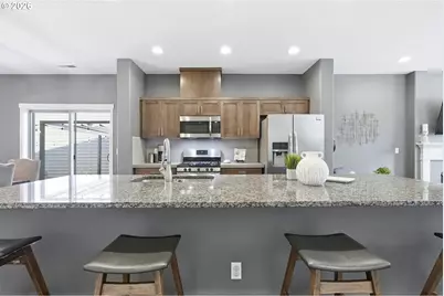 28461 SW Coffee Lake Dr, Wilsonville, OR 97070 - Photo 9