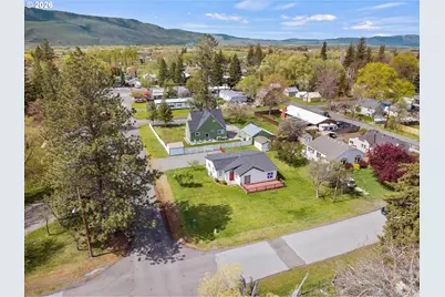 1020 N Bellwood Ave, Union, OR 97883 - Photo 1