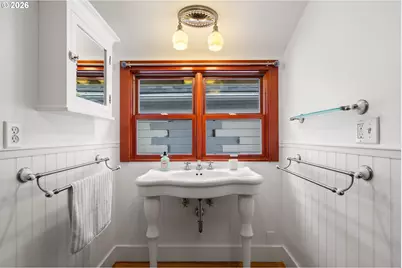 1021 SE 37th Ave, Portland, OR 97214 - Photo 27