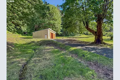 96258 Coos Sumner Ln, Coos Bay, OR 97420 - Photo 13