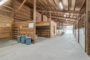 2212 SE Powells Rd, Corvallis, OR 97333 - Photo 35