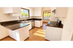 1045 NW 180th Ave, Beaverton, OR 97006 - Photo 11