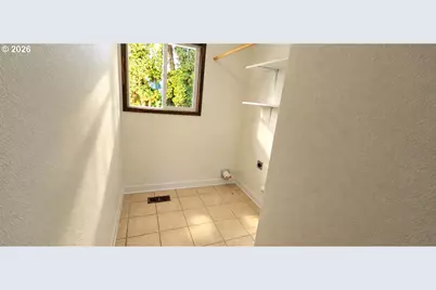 1045 NW 180th Ave, Beaverton, OR 97006 - Photo 19