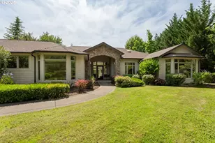 558 Wulff Ln, Roseburg, OR 97471 - Photo 1