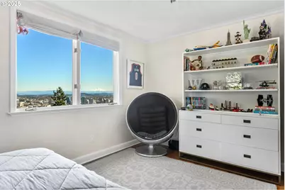 2933 SW Fairview Blvd, Portland, OR 97205 - Photo 31