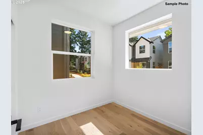 3262 SE 115th Ave, Portland, OR 97266 - Photo 3