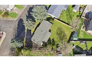 1986 SW Tamarack St, McMinnville, OR 97128 - Photo 23