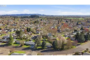 1986 SW Tamarack St, McMinnville, OR 97128 - Photo 21