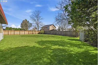 1986 SW Tamarack St, McMinnville, OR 97128 - Photo 3