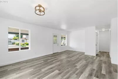 309 Miller Ave, Tillamook, OR 97141 - Photo 3