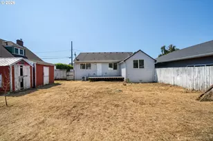 309 Miller Ave, Tillamook, OR 97141 - Photo 17