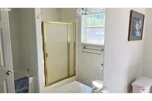 2157 Ferguson Ln, Days Creek, OR 97429 - Photo 35