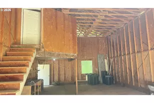 2157 Ferguson Ln, Days Creek, OR 97429 - Photo 35