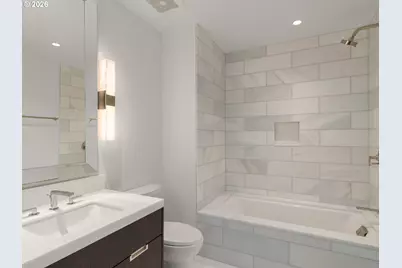 550 SW 10th Ave #2301, Portland, OR 97205 - Photo 17