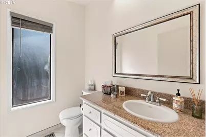 2461 Park Hill Dr, Longview, WA 98632 - Photo 13