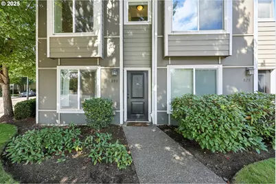 895 SW 170th Ave, Beaverton, OR 97006 - Photo 1