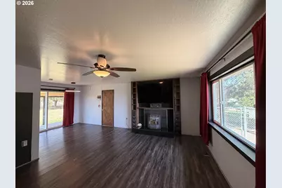1638 Hines Blvd, Burns, OR 97720 - Photo 3