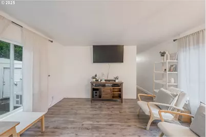 2012 Kennedy Cir #10, Keizer, OR 97303 - Photo 7